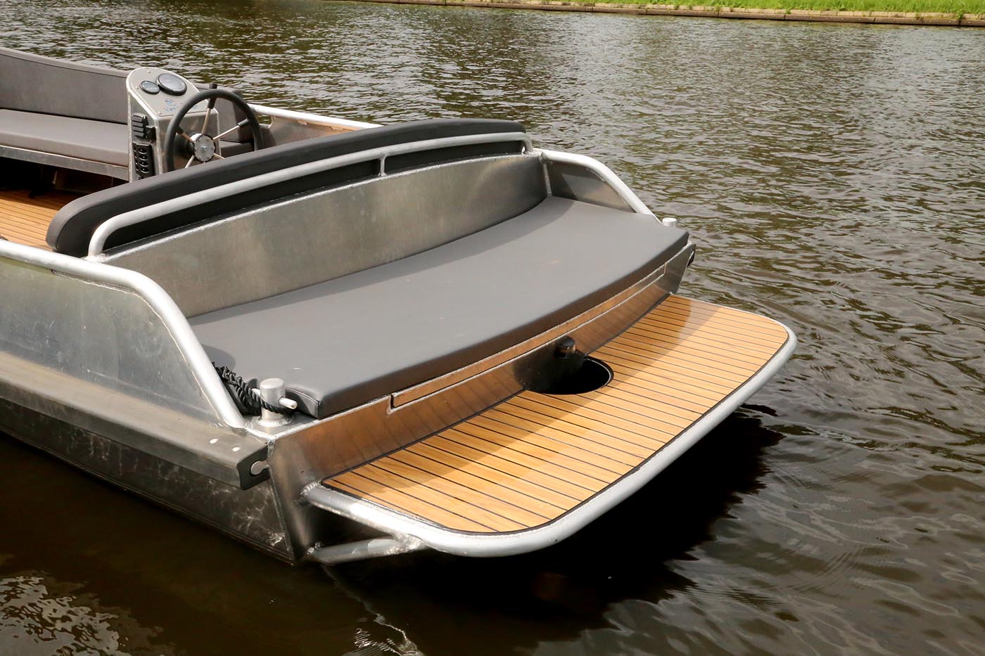 E-sloep 590