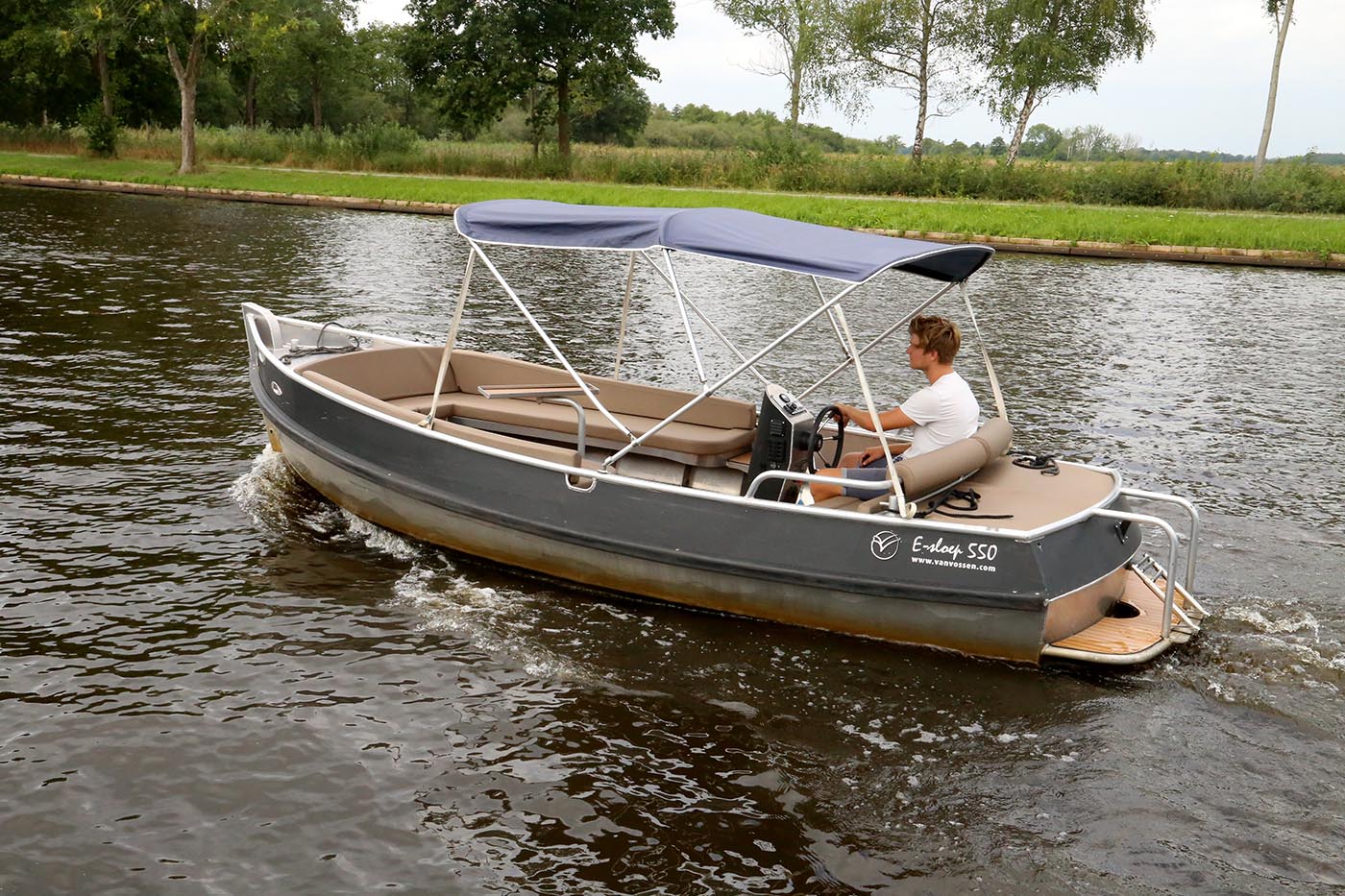 E-sloep 550